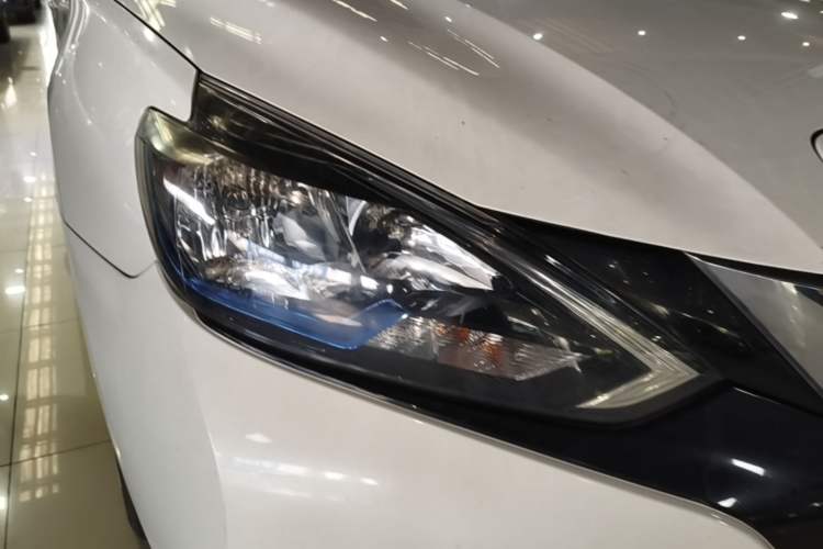 Used Nissan Sylphy EV 2018 Smart Edition Custom Version Right Front Headlight