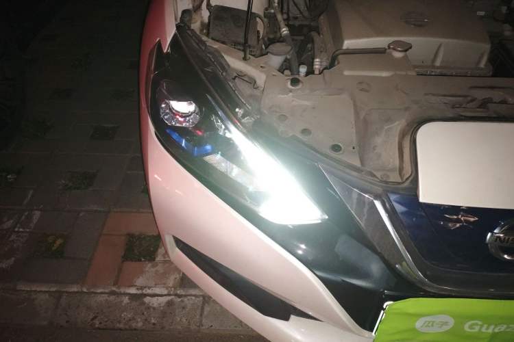 Used Nissan Sylphy EV 2018 ZhiZun Edition Right Front Headlight