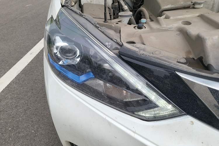 Used Nissan Sylphy EV 2018 ZhiZun Edition Right Front Headlight