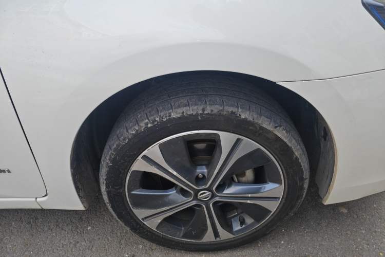 Used Nissan Sylphy EV 2018 ZhiZun Edition Right Front Wheel Hub