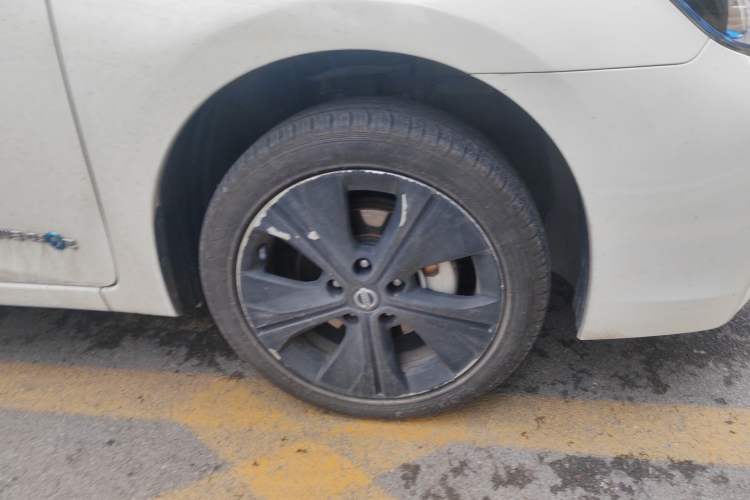 Used Nissan Sylphy EV 2018 ZhiZun Edition Right Front Wheel Hub