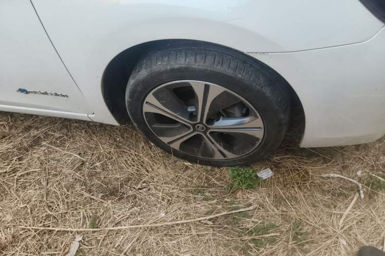 Used Nissan Sylphy EV 2018 ZhiZun Edition Right Front Wheel Hub