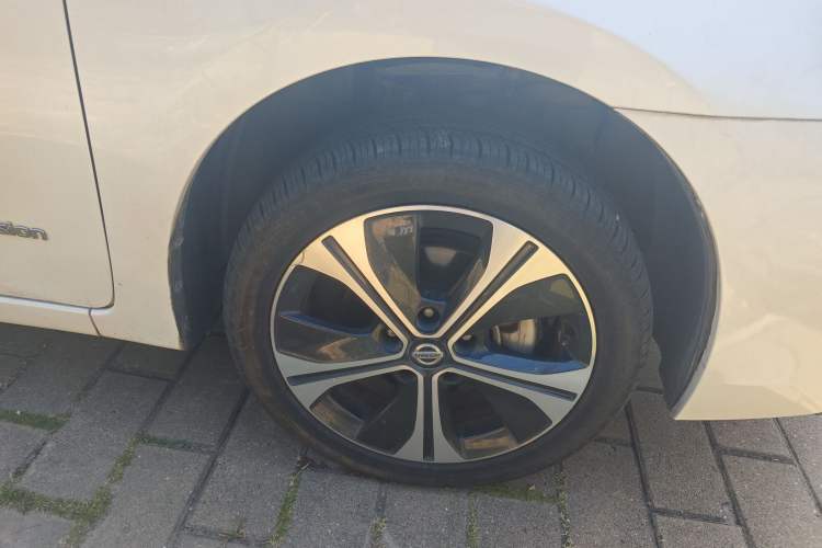 Used Nissan Sylphy EV 2018 ZhiZun Edition Right Front Wheel Hub