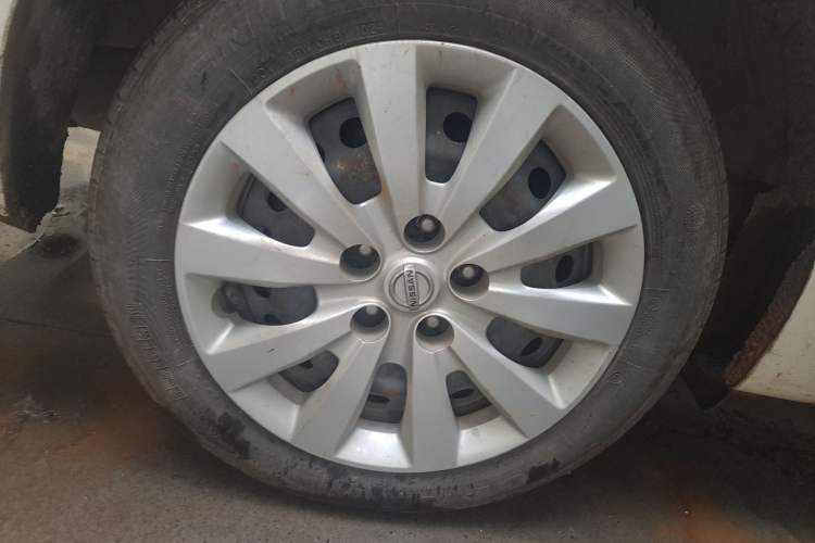 Used Nissan Sylphy EV 2018 Comfort Edition Customized Version Right Front Wheel Hub