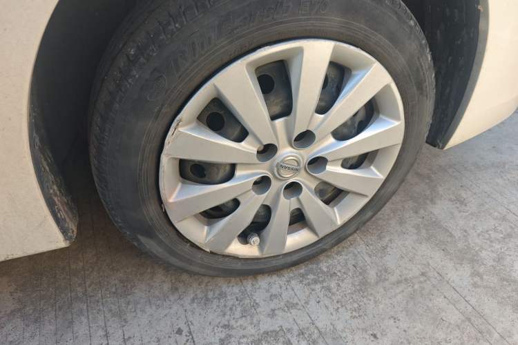 Used Nissan Sylphy EV 2018 Smart Edition Right Front Wheel Hub
