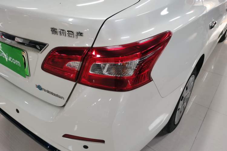 Used Nissan Sylphy EV 2018 Smart Edition Right Rear Taillight