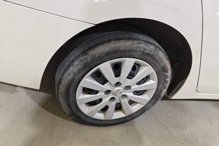 Used Nissan Sylphy EV 2018 Smart Edition Custom Version Right Rear Wheel Hub