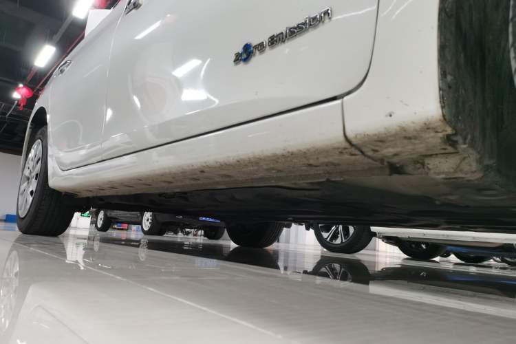 Used Nissan Sylphy EV 2018 Smart Edition Right Side Sill