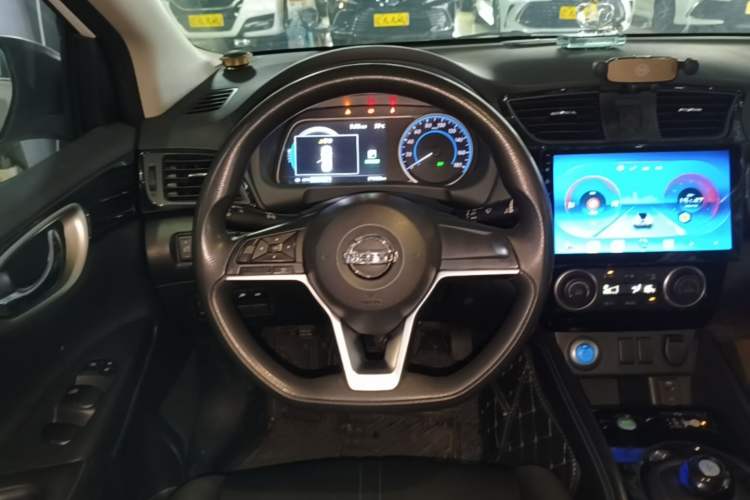Used Nissan Sylphy EV 2018 Smart Edition Custom Version Steering Wheel