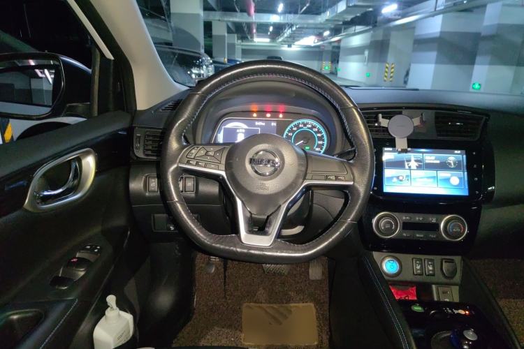 Used Nissan Sylphy EV 2018 ZhiZun Edition Steering Wheel