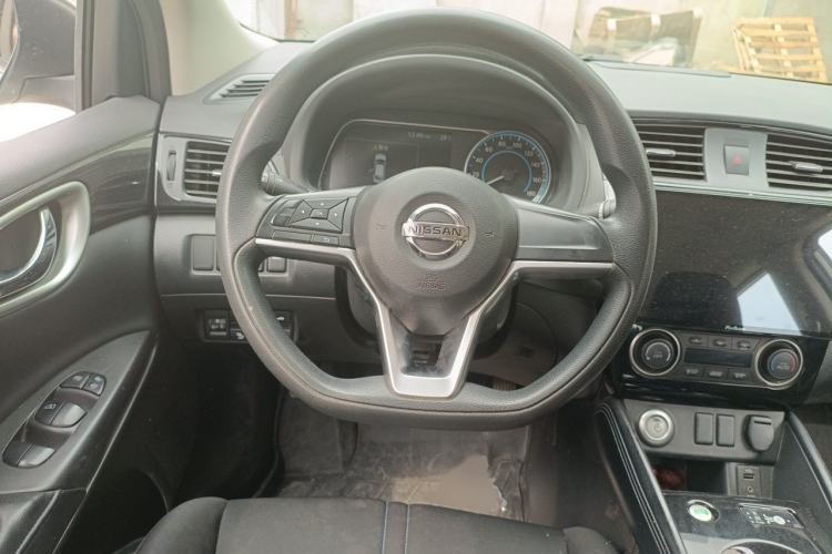 Used Nissan Sylphy EV 2018 Smart Edition Custom Version Steering Wheel