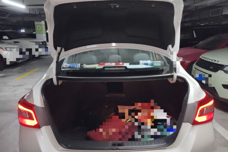 Used Nissan Sylphy EV 2018 ZhiZun Edition Trunk