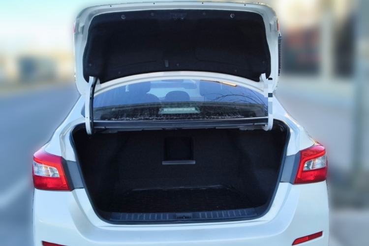Used Nissan Sylphy EV 2018 ZhiZun Edition Trunk