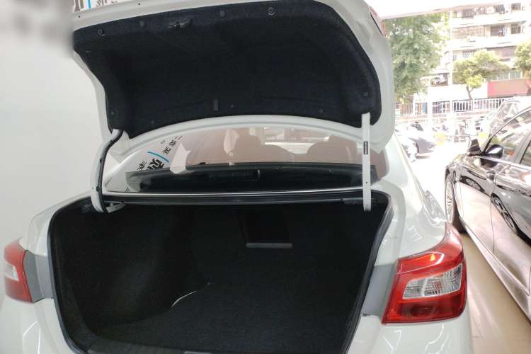 Used Nissan Sylphy EV 2018 ZhiZun Edition Trunk
