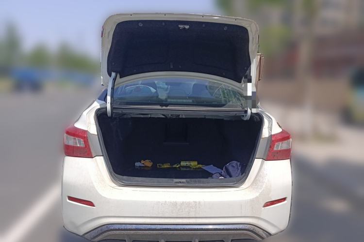 Used Nissan Sylphy EV 2018 ZhiZun Edition Trunk