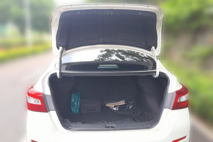 Used Nissan Sylphy EV 2018 Smart Edition Trunk