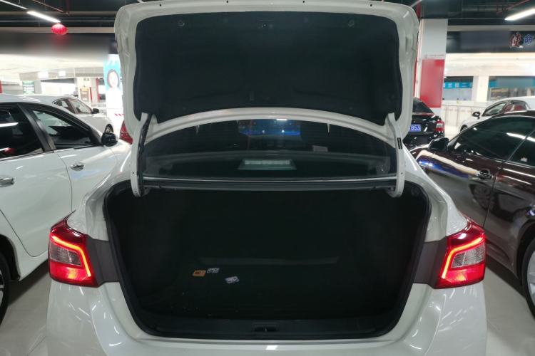 Used Nissan Sylphy EV 2018 Smart Edition Trunk