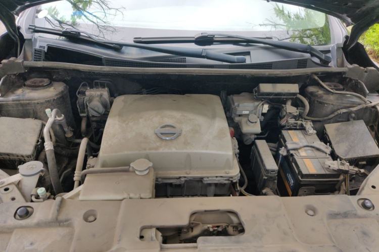 Used Nissan Sylphy EV  Engine Bay