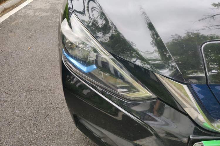 Used Nissan Sylphy EV  Right Front Headlight