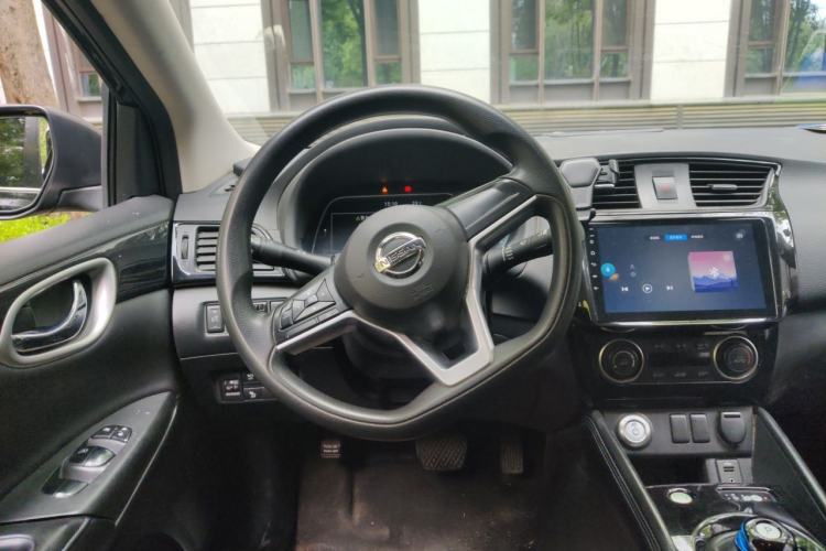 Used Nissan Sylphy EV  Steering Wheel