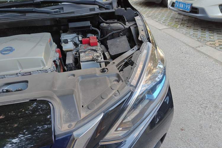 Used Nissan Sylphy EV 2020 Comfort Edition Engine Bay Left
