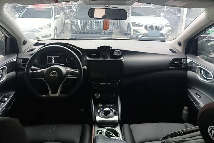 Used Nissan Sylphy EV 2020 Comfort Edition Center Console
