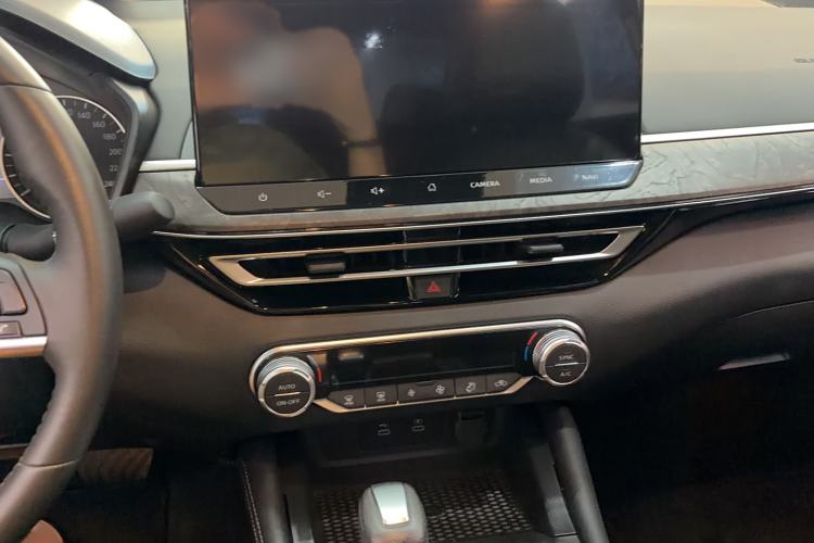 Used Nissan Teana 2022 2.0L XL-TLS Enjoyment Edition Audio And AC Panel