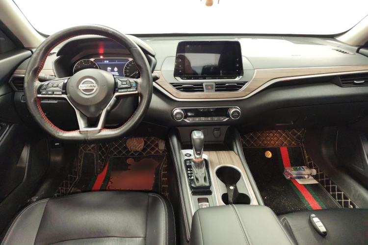 Used Nissan Teana 2021 2.0L XL Upper AD1 Smart Drive & Navigation Edition Center Console