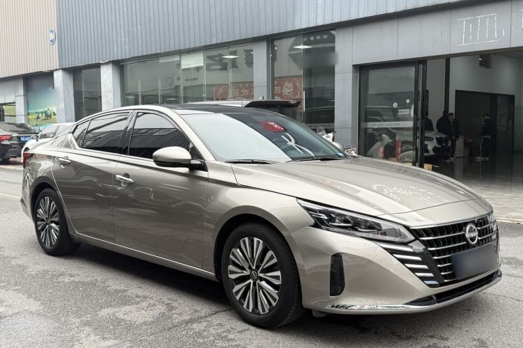 Used Nissan Teana 2022 2.0L XL-TLS Enjoyment Edition Exterior 2