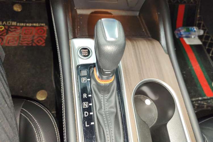 Used Nissan Teana 2021 2.0L XL Upper AD1 Smart Drive & Navigation Edition Gear Lever