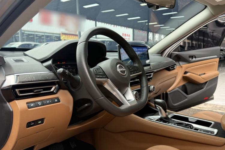 Used Nissan Teana 2022 2.0L XL-TLS Enjoyment Edition Interior 6