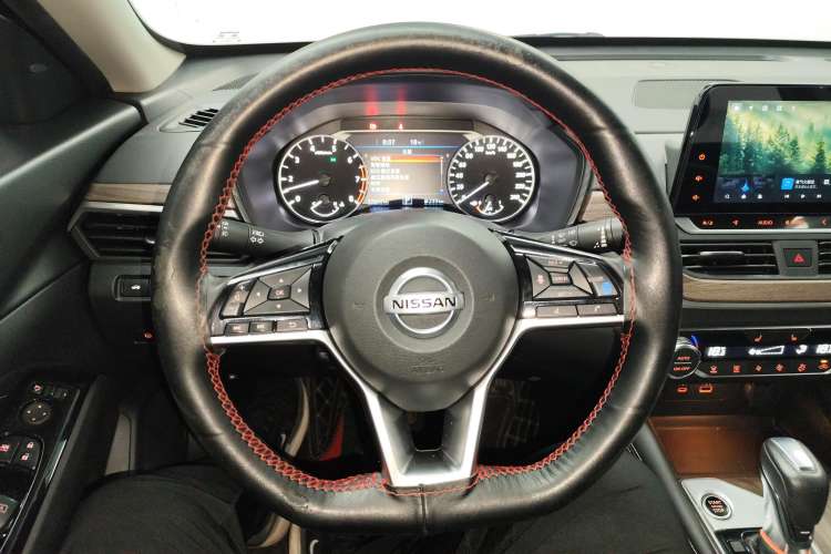 Used Nissan Teana 2021 2.0L XL Upper AD1 Smart Drive & Navigation Edition Steering Wheel