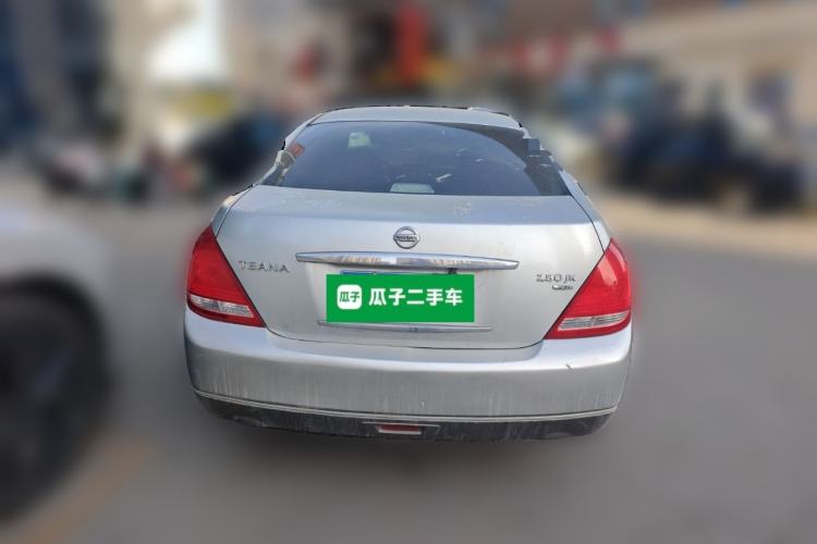Used Nissan Teana 2004 230JK Rear