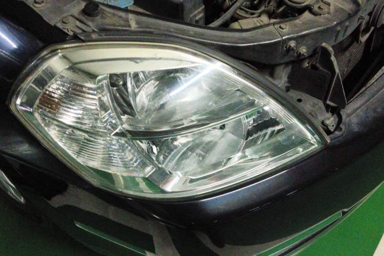 Used Nissan Teana 2006 230JK-S Comfort Sunroof Right Front Headlight