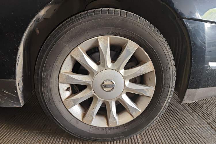 Used Nissan Teana 2006 200JK Deluxe Edition Right Front Wheel Hub