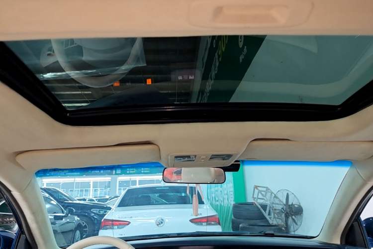 Used Nissan Teana 2006 230JK-S Comfort Sunroof Headliner