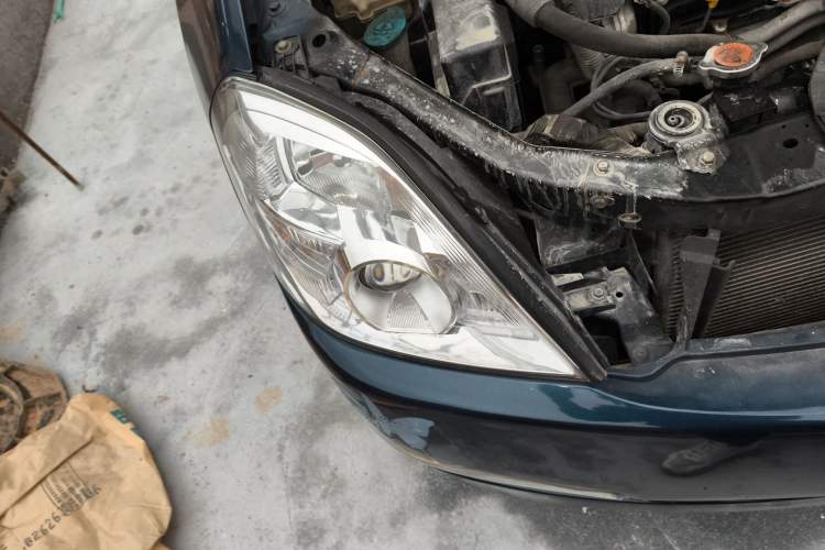 Used Nissan Teana 2006 230JK-S Comfort Sunroof Right Front Headlight