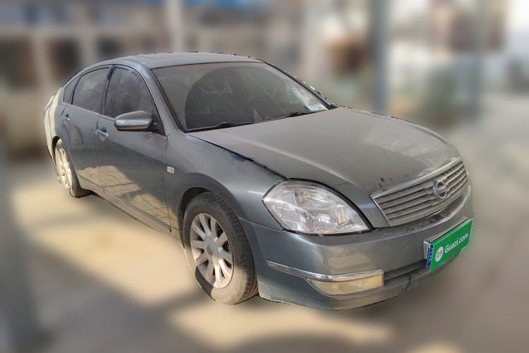 Used Nissan Teana 2006 200JK Deluxe Edition Front Right 45 Deg