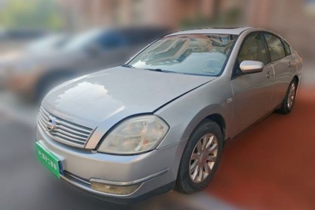 Ojetý Nissan Teana 2006 200JK Deluxe Sunroof