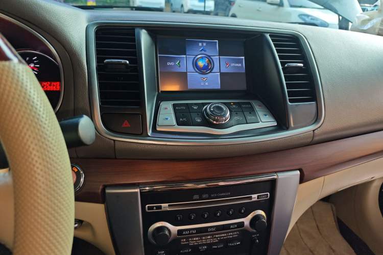 Used Nissan Teana 2008 2.0L XL Comfort Edition Audio And AC Panel