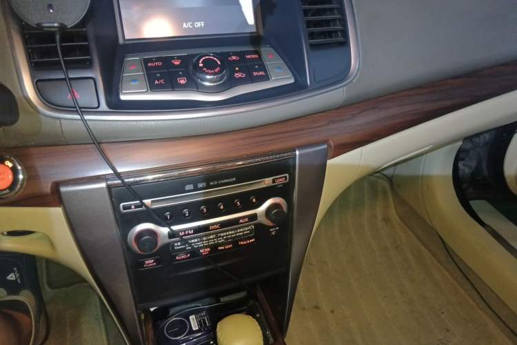 Used Nissan Teana 2008 2.5L XL Theater Edition Audio And AC Panel