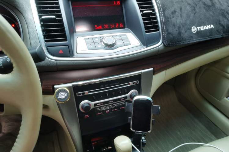 Used Nissan Teana 2008 2.5L XL Leading Edition Audio And AC Panel