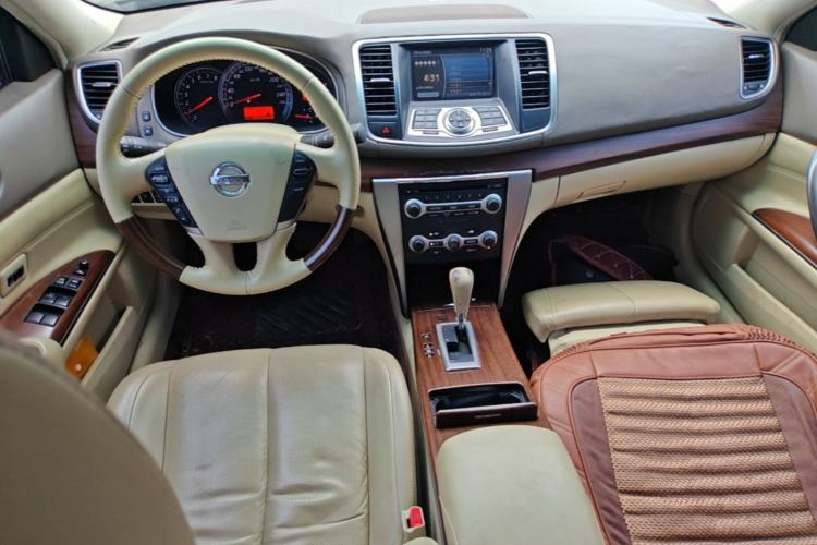 Used Nissan Teana 2008 Duke 2.5L XV Luxury Edition Center Console