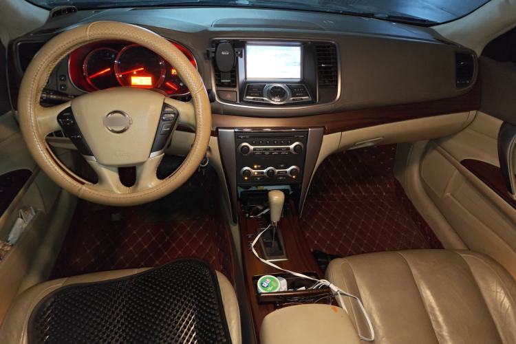Used Nissan Teana 2008 Duke 2.5L XV Luxury Edition Center Console