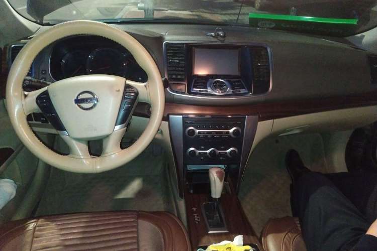Used Nissan Teana 2008 Duke 2.5L XV Luxury Edition Center Console