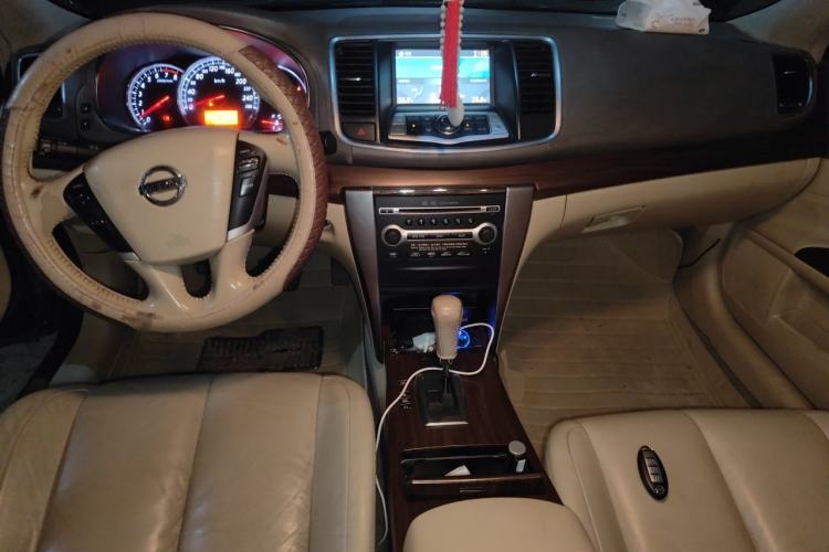 Used Nissan Teana 2008 2.5L XL Leading Edition Center Console