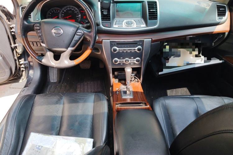 Used Nissan Teana 2008 Duke 2.5L XV Luxury Edition Center Console