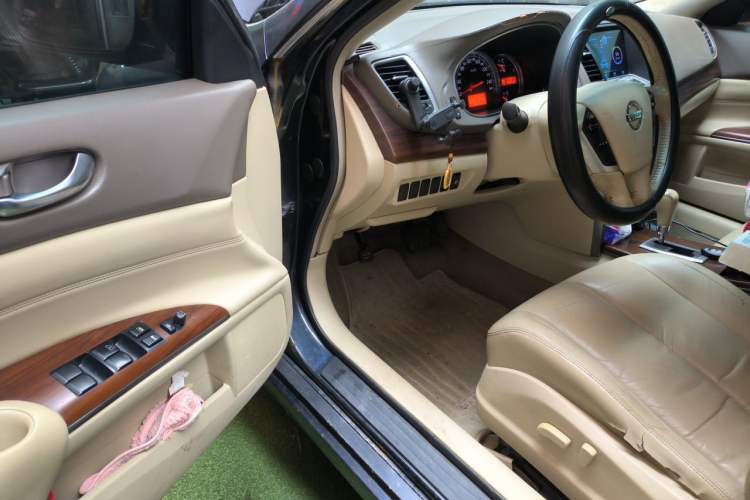 Used Nissan Teana 2008 2.5L XL Leading Edition Driver Seat