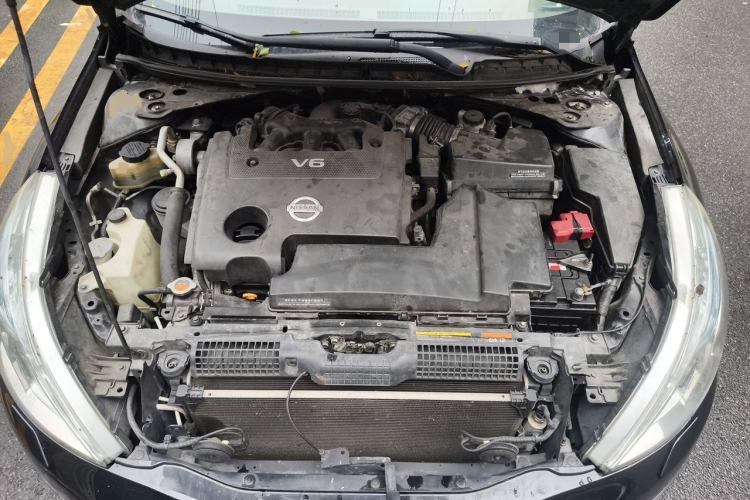 Used Nissan Teana 2008 Duke 2.5L XV Luxury Edition Engine Bay