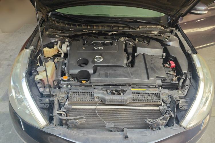 Used Nissan Teana 2008 Duke 2.5L XV Luxury Edition Engine Bay